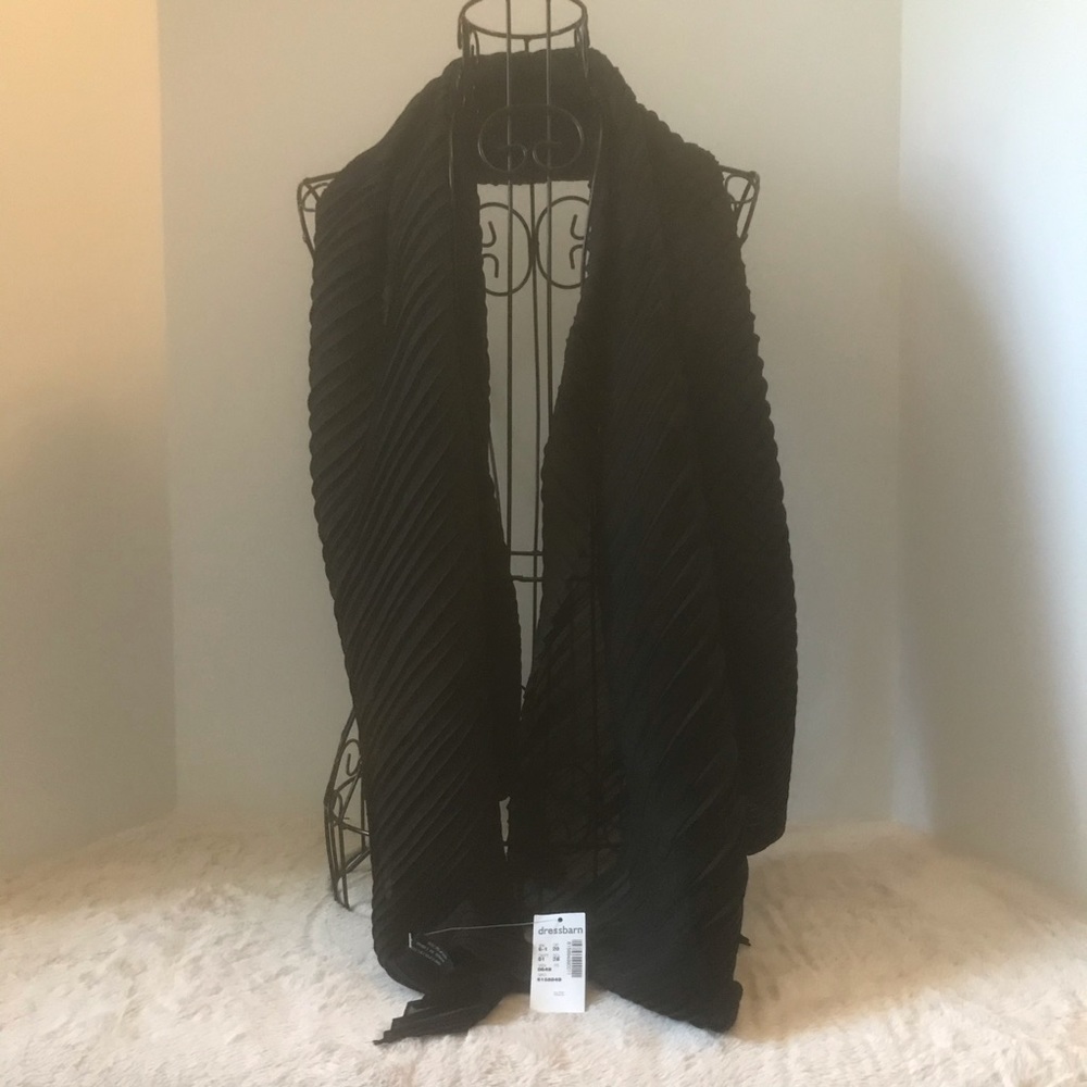 NWT Dress Barn polyester Black scarf